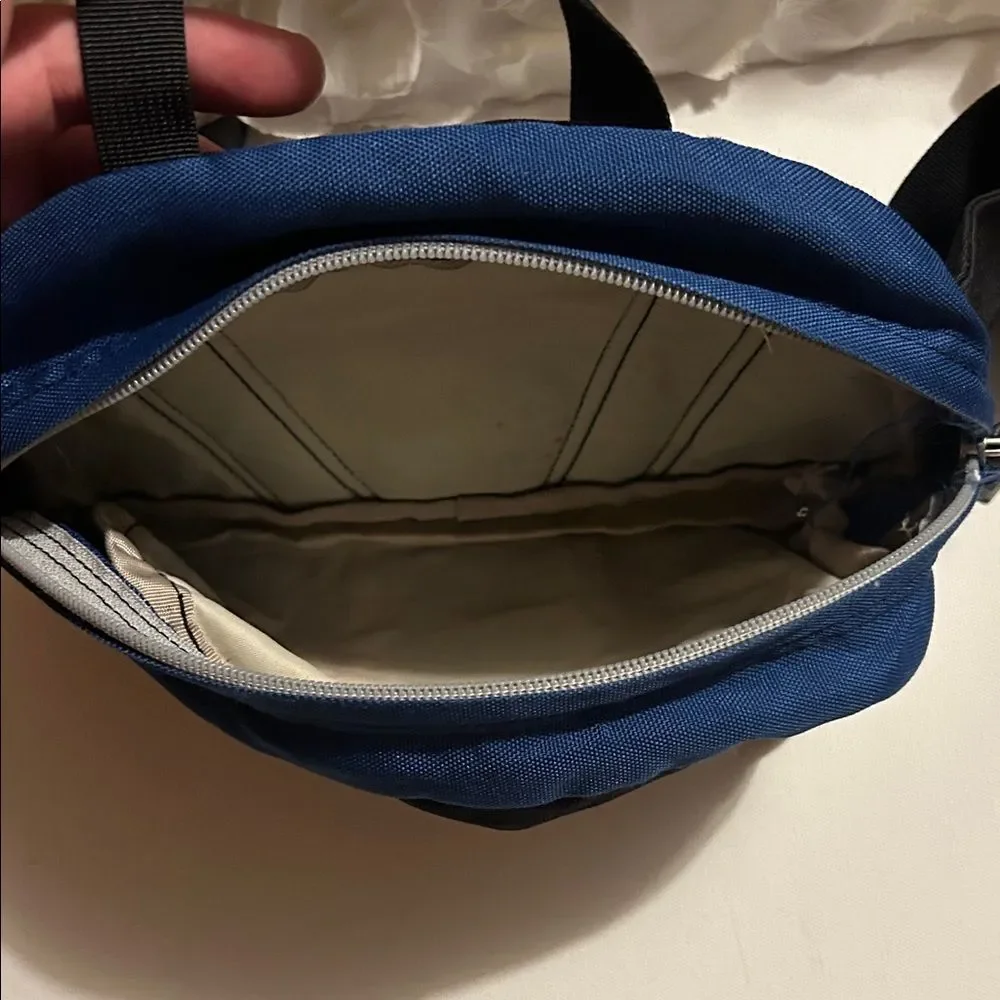 The North Face Men's Black and Blue Belt Bag
